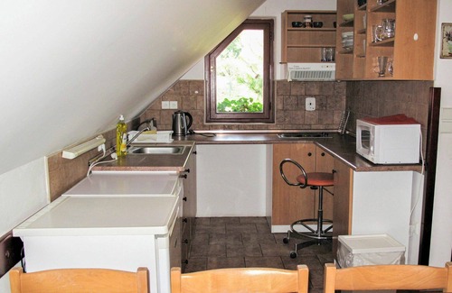 Uhlejov Villa | Beautiful private villa for 22 people with private pool, WIFI, TV, patio and pets allowed