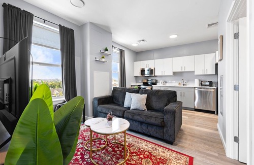 Everett Apartment | Beautiful 1BR Near Encore Boston 5337