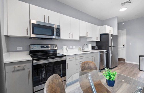 Everett Apartment | Beautiful 1BR Near Encore Boston 5337