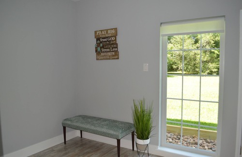 Montgomery Apartment | Beautiful 2/2 Apartment in Lake Conroe Sleeps 6
