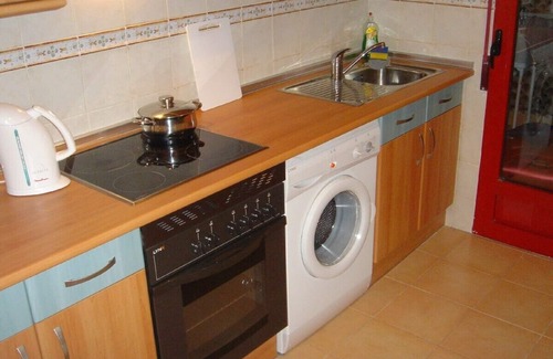 Playa Honda Apartment | Beautiful 2 Bed Apartment, 50 Metres From The Beach Near La Manga. Private wifi