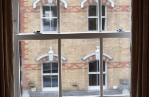 Fitzrovia Apartment | Beautiful 2 bed Fitzrovia flat set over 2 floors