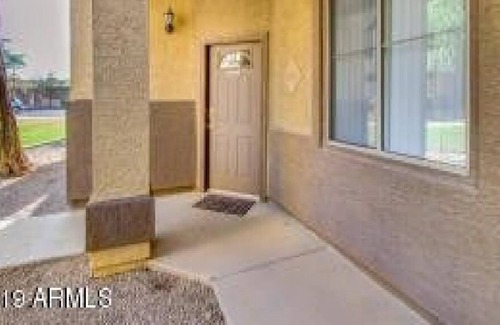 Parkwood Ranch House | Beautiful 2 Br. Townhome (19691) by Houzlet