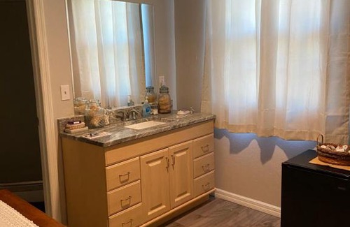 Bayonet Point House | Beautiful 2 Room Suite with Private Bath