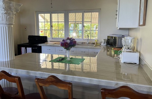 Montego Bay House | Beautiful 3 bedroom house with ocean access