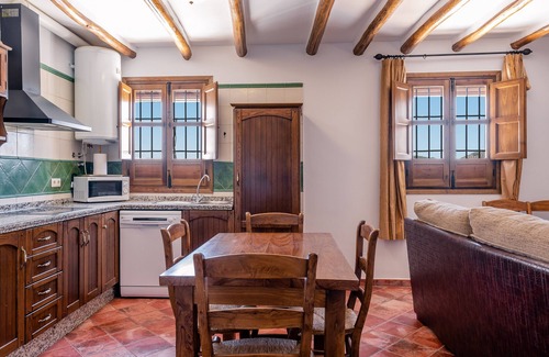 Las Lagunillas Cottage | Beautiful Andalusian house located between olive groves. Up to 30+ people