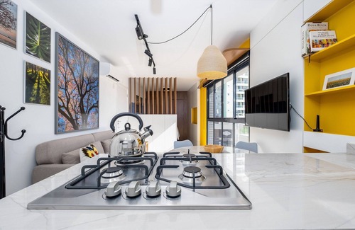 Trindade Apartment | Beautiful and Modern Studio for Couples Stu309