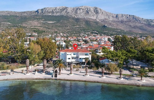 Kastel Gomilica Apartment | Beautiful apartment in Kastel Gomilica