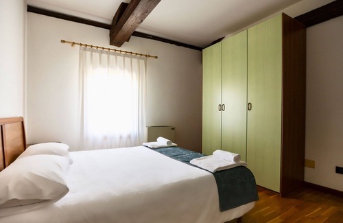 Fossalta Maggiore Apartment | Beautiful apartment for 4 people with WIFI, A/C, TV, terrace, pets allowed and parking