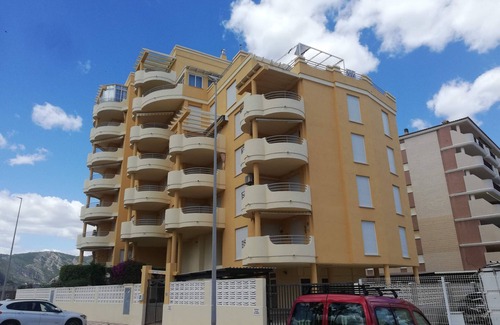 Xeraco Beach Apartment | Beautiful apartment on the 4th floor, South East facing terrace with views, pool and garage!