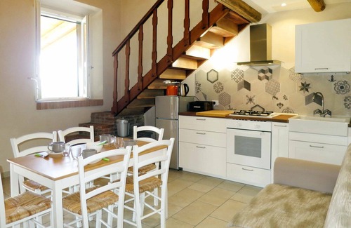 Bolsena Apartment | Beautiful apartment for 6 guests with WIFI, pool, TV, terrace and pets allowed