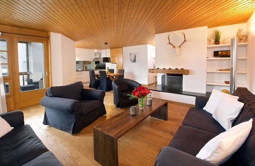 Lenzerheide Apartment | Beautiful apartment for 5 people with TV and balcony