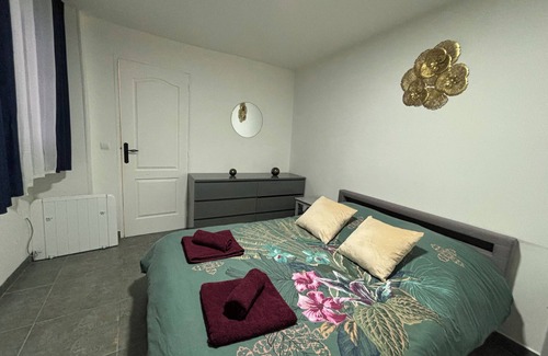 Montreuil Apartment | Beautiful apartment 5 minutes from the metro