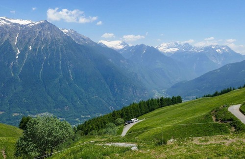 Negrentino Apartment | Beautiful apartment for 6 guests with WIFI, TV, patio, pets allowed, panoramic view and parking