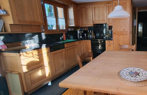 Zweisimmen Apartment | Beautiful apartment for 7 guests with WIFI, TV and balcony