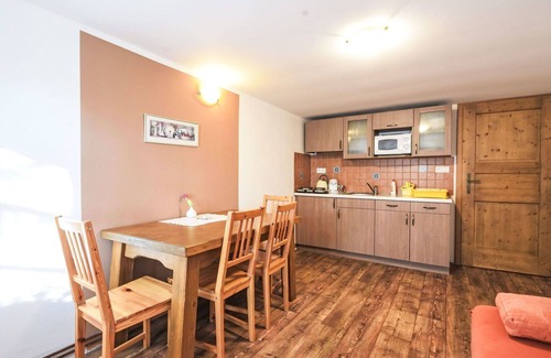 Horni Plana Villa | Beautiful apartment in villa for 4 guests with WIFI, pool, TV and pets allowed