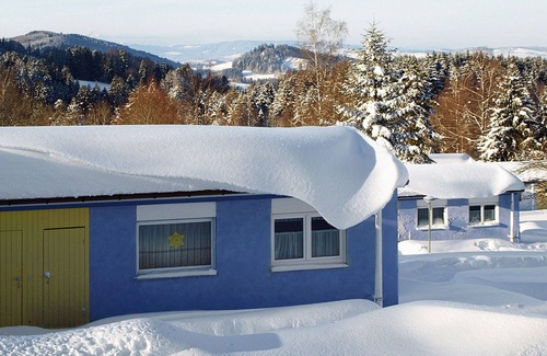 Maierhofen House | Beautiful apartment in villa for 6 guests with pool, TV and terrace