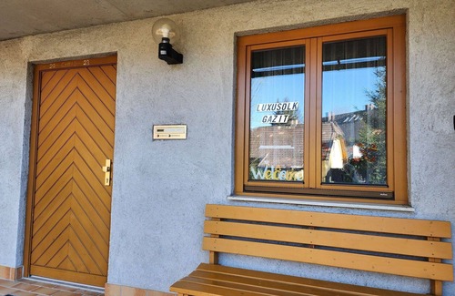 Grosssoelk Apartment | Beautiful apartment for 2 guests with WIFI, hot tub and TV