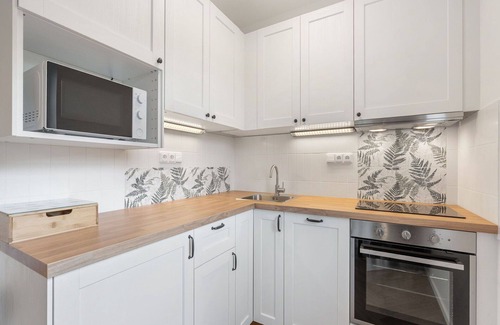 Hrensko Apartment | Beautiful apartment for 8 guests with WIFI, TV, patio and pets allowed