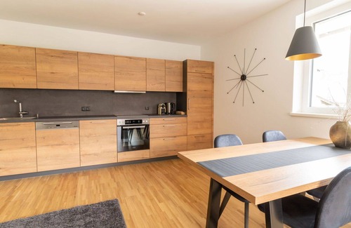 Fronhausen Apartment | Beautiful apartment for 4 people with WIFI, TV and patio