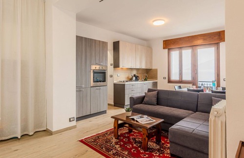 Vignola Apartment | Beautiful apartment for 4 guests with WIFI, TV, balcony and pets allowed