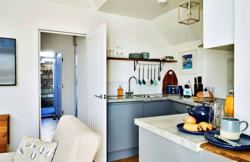 Stratton Apartment | Beautiful apartment for 4 guests with WIFI and pets allowed