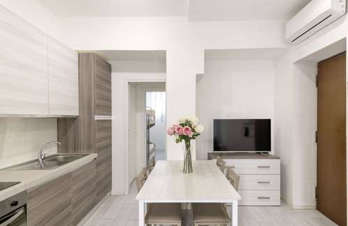 Garbatella Apartment | Beautiful apartment for 4 guests with A/C, WIFI and TV