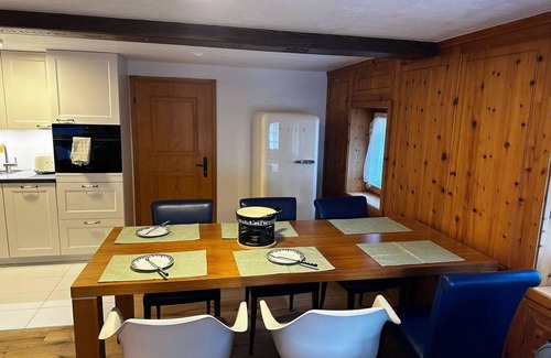 Breiten Apartment | Beautiful apartment for 8 guests with WIFI, TV, balcony and pets allowed