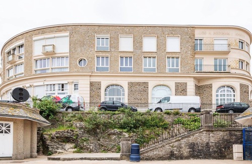 Saint-Igneuc Apartment | Beautiful apartment for 5 guests with WIFI and TV