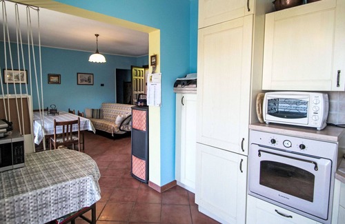 Premeno Apartment | Beautiful apartment for 4 guests with TV, balcony and pets allowed