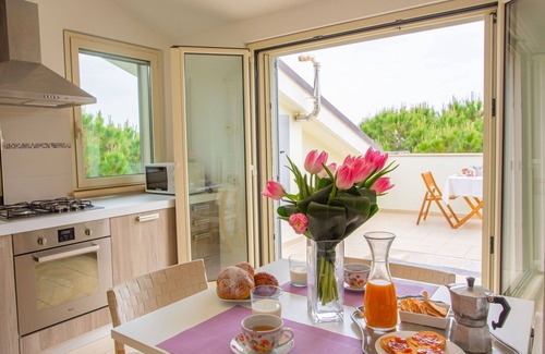 Foggetta Apartment | Beautiful apartment for 10 guests with WIFI, A/C, TV, patio, pets allowed and panoramic view