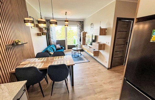 Gaski Apartment | Beautiful apartment for 4 people with pool, WIFI, hot tub, TV and balcony