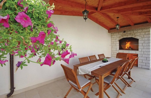 Sestanovac Apartment | Beautiful apartment in Sestanovac