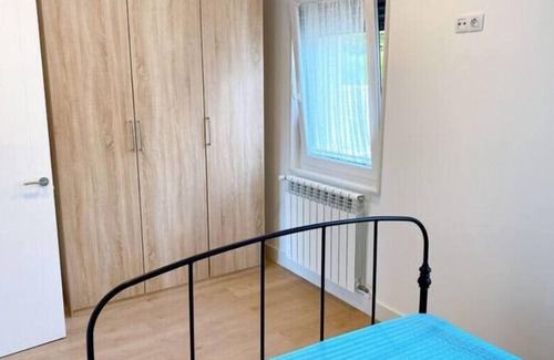 As Pontes De Garcia Rodriguez Apartment | Beautiful apartment in the center of As Pontes