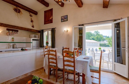 Bauduen Villa | Beautiful apartment in villa for 6 people with WIFI, TV, balcony, pets allowed and panoramic view