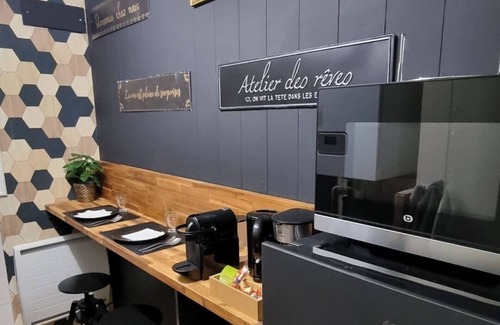 La Fuye-Velpeau Apartment | Beautiful apartment in Tours center, panoramic view of the city.