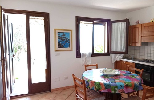 Porto Pino Apartment | BEAUTIFUL APARTMENT(s) IN VILLA WITH SEA VIEW