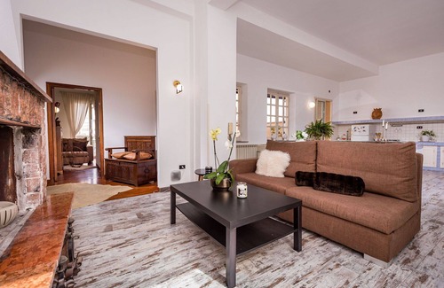 Terrasini Apartment | Beautiful apartment for 4 guests with WIFI, A/C, TV and terrace