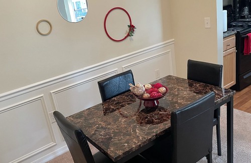 Coliseum Central Apartment | Beautiful apartment surround by all stores with a nice lakeview and buckroebeach