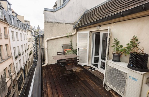 Saint-Victor Apartment | Beautiful Apartment With Terrace, 1 Step From Notre-Dame