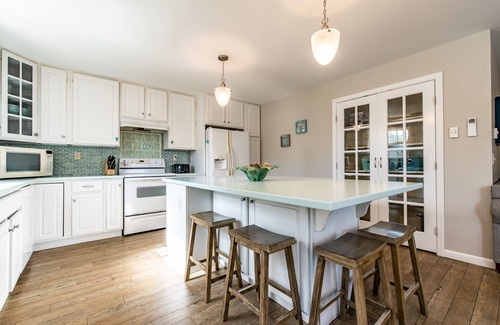 Bonnet Shores House | Beautiful & Bright Bonnet Shores Home with Views!