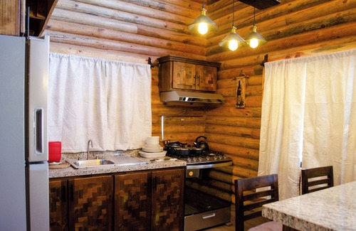 Arteaga Cabin | Beautiful cabin for family stays or romantic dinners as a couple.