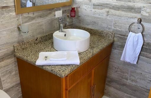 La Esplanada Apartment | Beautiful Condo w/ Large Balcony
