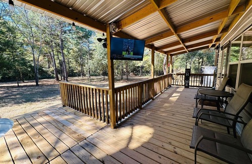 Navasota Cabin | Beautiful cozy cabin on 5 secluded acres in Navasota, TX.