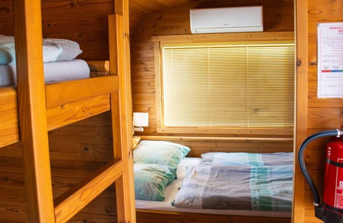 Hradec Kralove House | Beautiful apartment in villa for 4 people with WIFI, A/C, TV, patio, pets allowed and parking