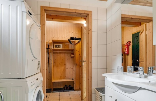 Stadl an der Mur Ski Chalet | Beautiful detached wooden chalet in Stadl a/d Mur / Styria with sauna