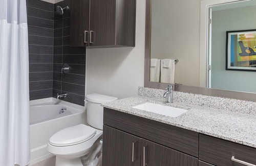 Civic District Resort | Beautiful Downtown Austin 1BR Studio Deluxe
