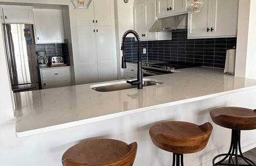 Emerald Isle House | Beautiful Emerald Isle Oceanfront 5 Bedroom Duplex: 'Changes In Attitudes'