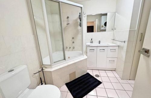 Phillip Apartment | Beautiful & enclosed, 1 bd 1 bth - close to CBR Hospital