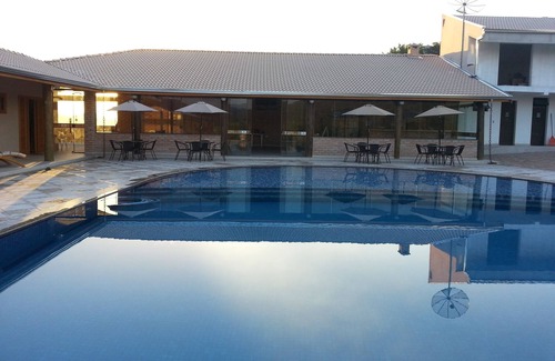 Cabreuva House | Beautiful farm for season and events